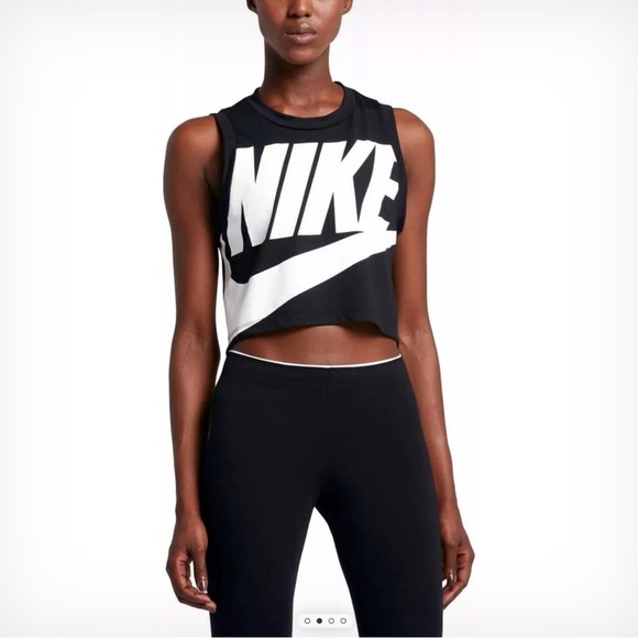 Nike Women's Black Crop Top *flawed* - Picture 1 of 8